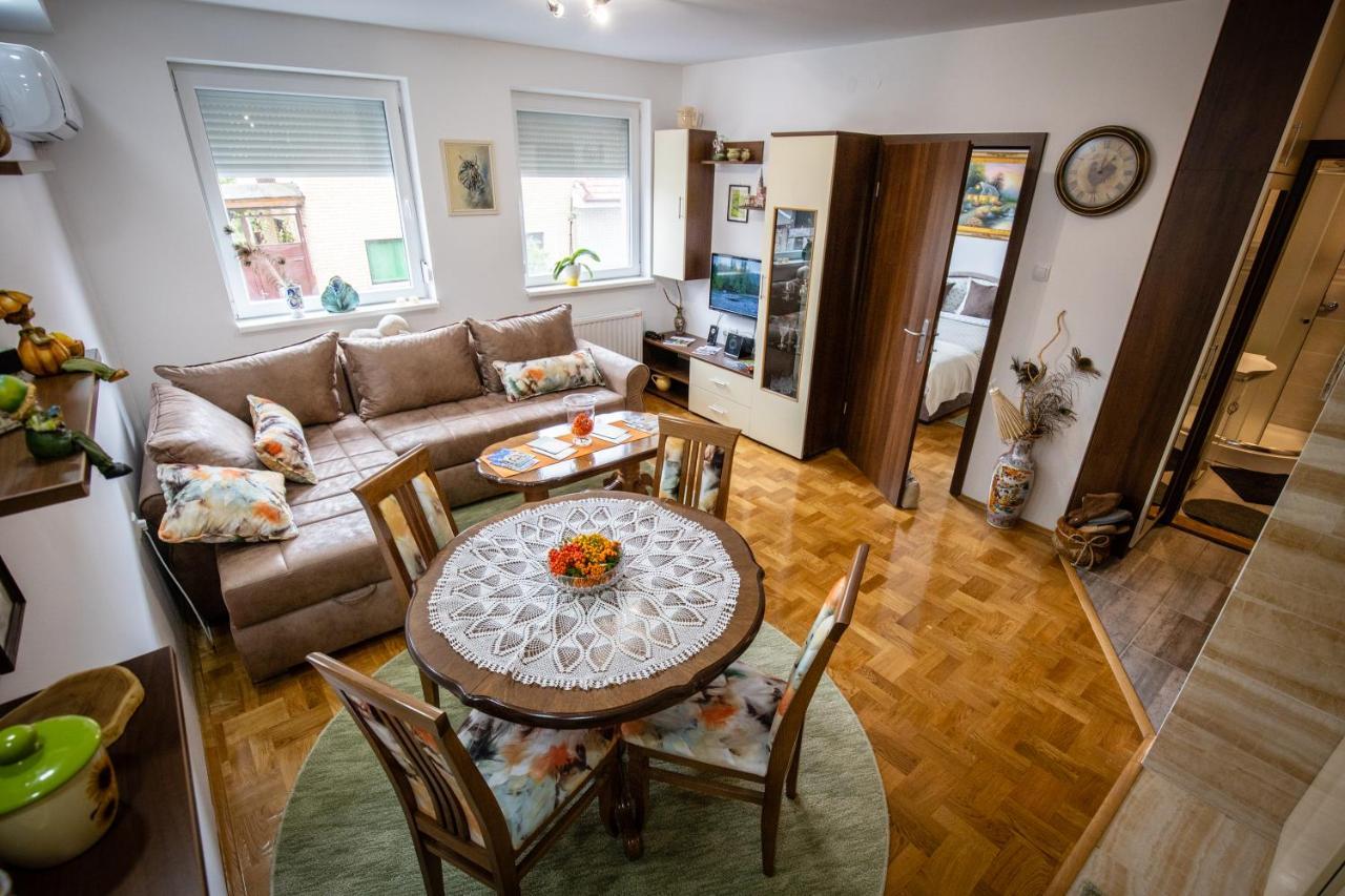 Crystal Apartment Subotica Esterno foto